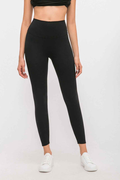 Athleia Infinite Leggings black